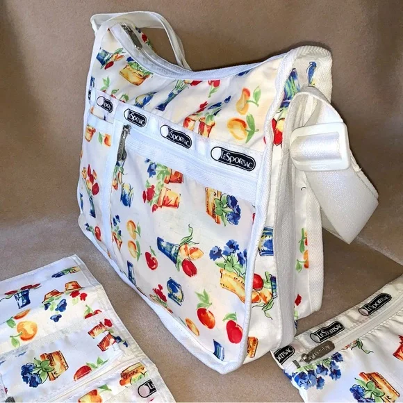 Vintage LeSportsac Farmstand Fruit Flowers 3pcs Bag Purse Pouch Wallet - Picture 2 of 15